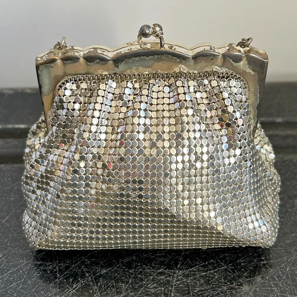 Vintage 40s Whiting and Davis Small Silver Mesh Mini Handbag with Box - Picture 5 of 9